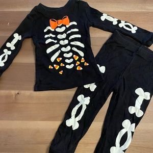 Adorable Halloween candy skeleton jersey shirt and pant